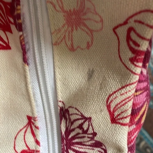 Women of Faith Floral Tote Bag with Pink and Orange Flowers - Picture 9 of 9